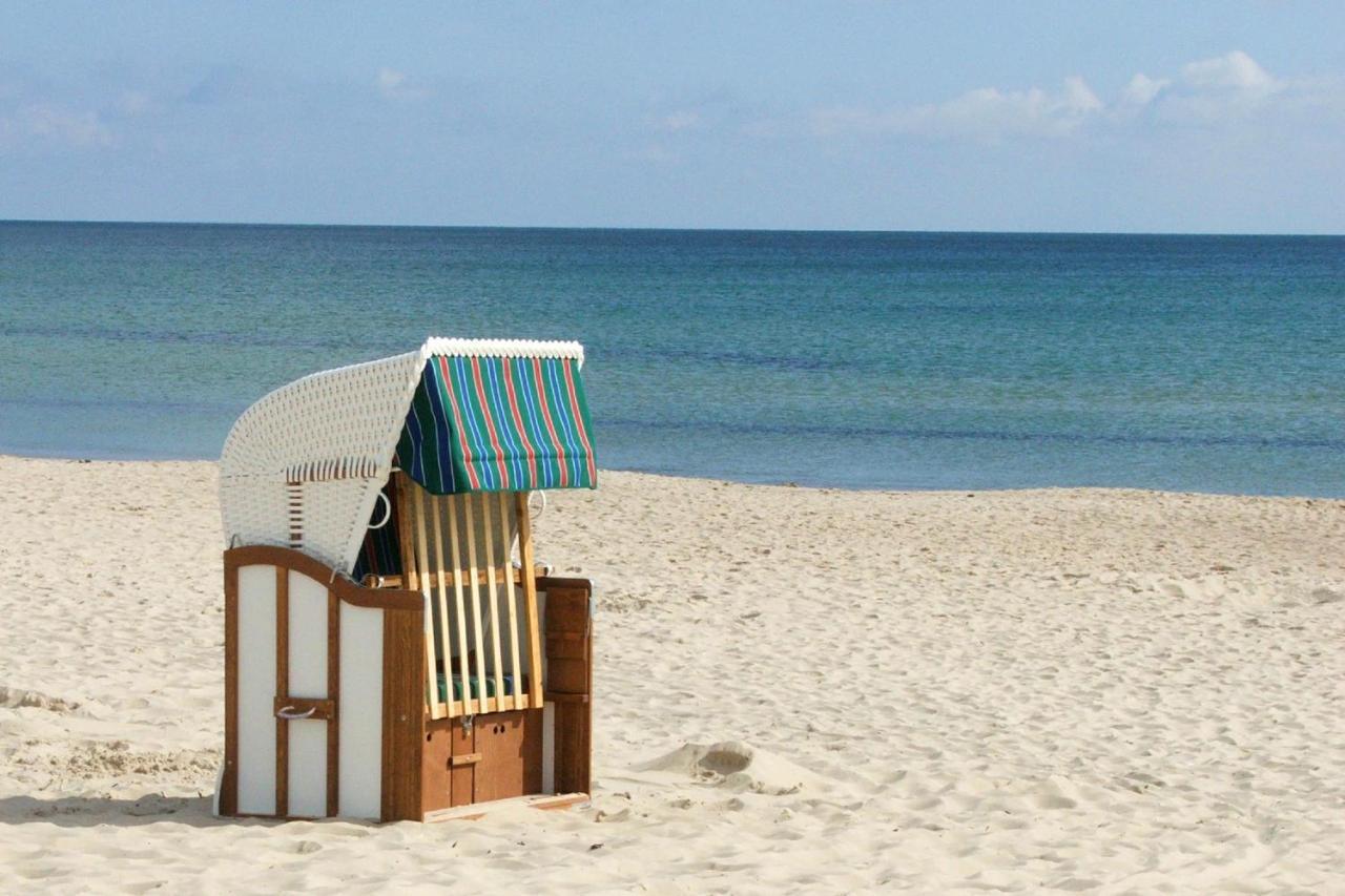 Fewo Mit Meerblick, Gratis Nutzung Vom Ahoi Erlebnisbad Und Sauna In Sellin - Haus Blick Zur See Fewo 11 Goehren  Extérieur photo